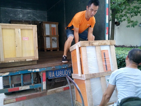 100kg/h全自動燃氣蒸汽發生器用于青島藥物研究所