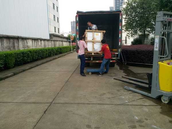 250kg燃氣蒸汽發生器用于襄陽電鍍廠污水處理發貨圖