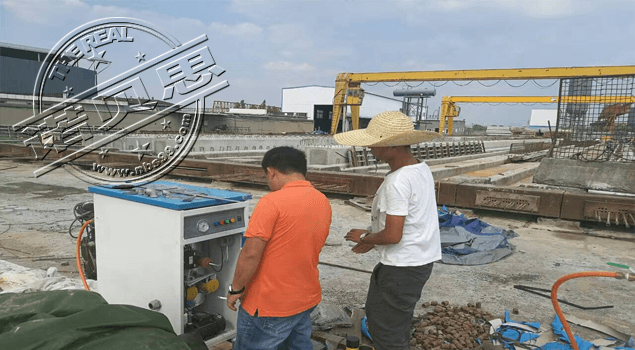 岳陽市公路橋梁基建公司購買蒸汽發生器用于箱梁養護