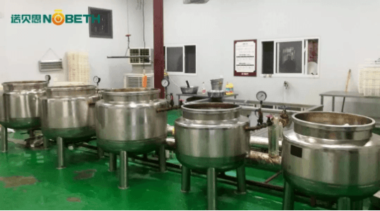 湖北隆客多商貿(mào)購諾貝思蒸汽發(fā)生器用于鹵制品加工